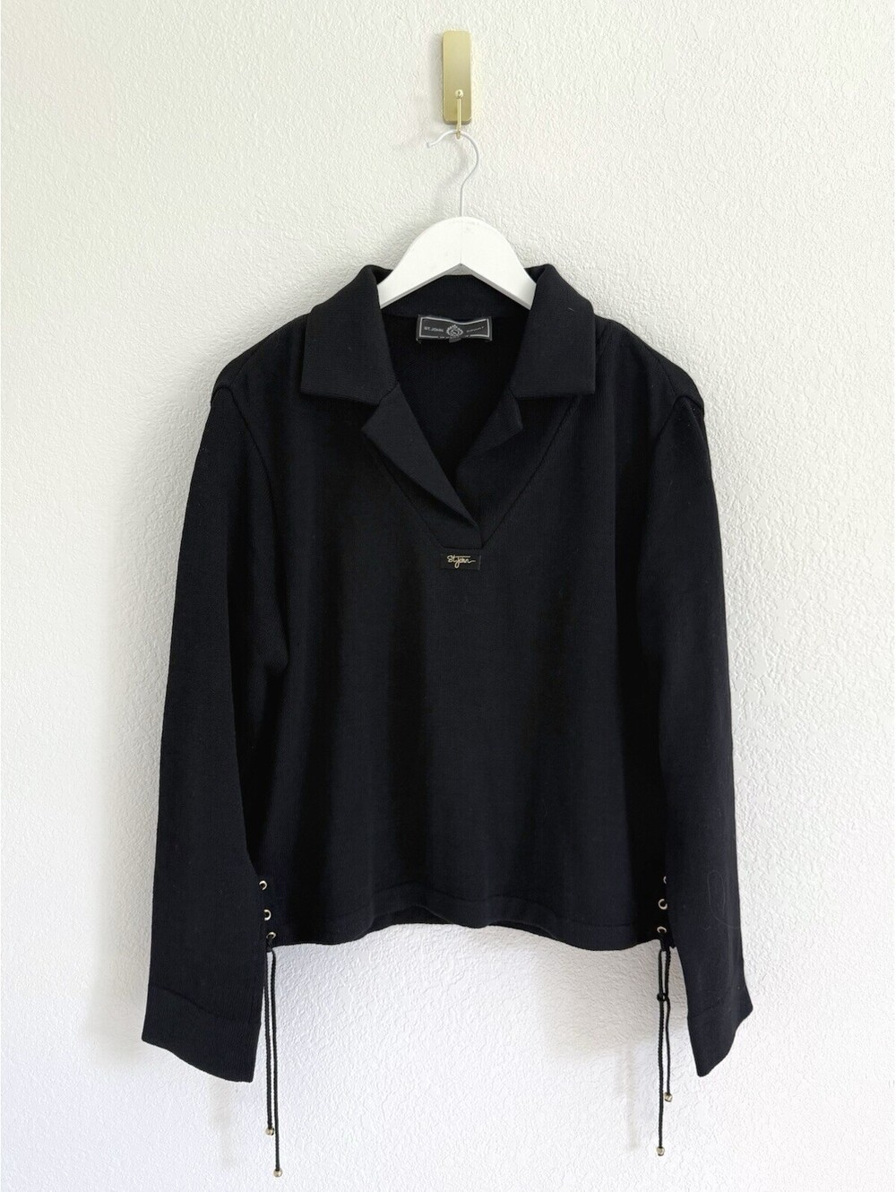 St. John Sport Black Pullover Santana Knit Sweater Top Tie Waist USA Size Medium